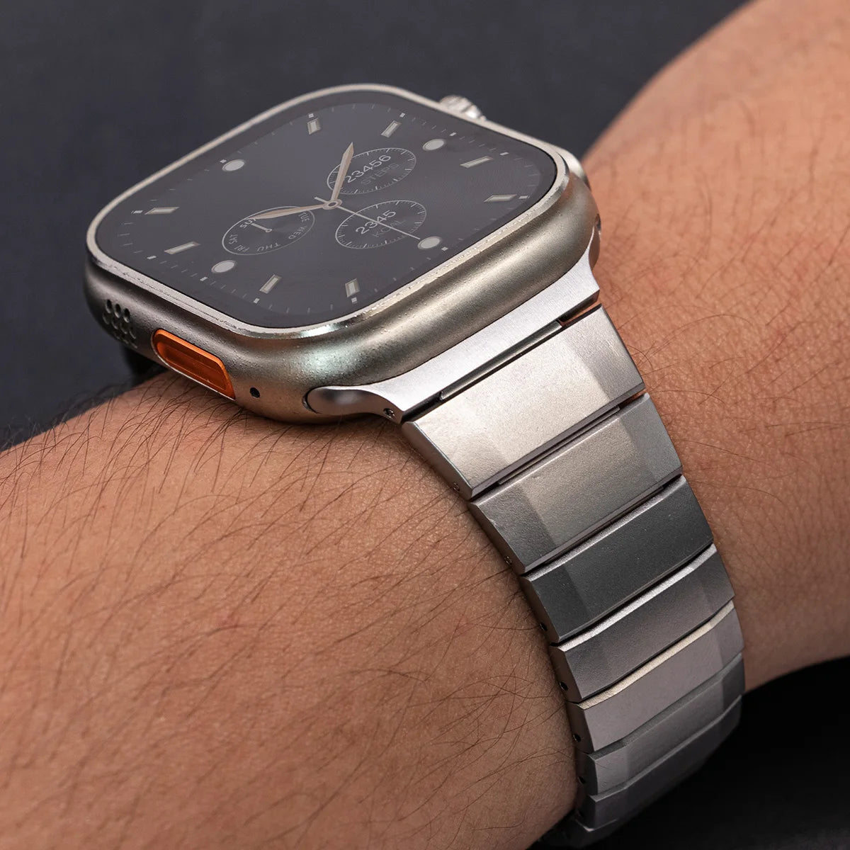 SteelFit – Luxury Stainless Steel Quick-Release Band