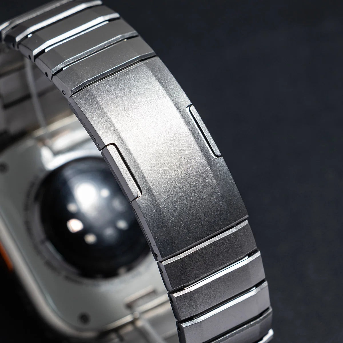 SteelFit – Luxury Stainless Steel Quick-Release Band